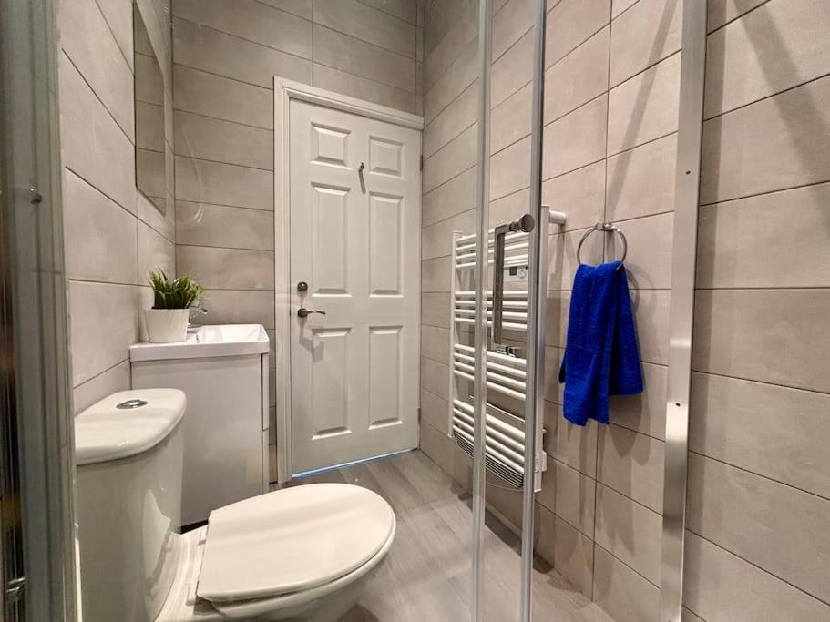 Teds Apartments-Town Centre-Apt1 Блекпул Екстериор снимка